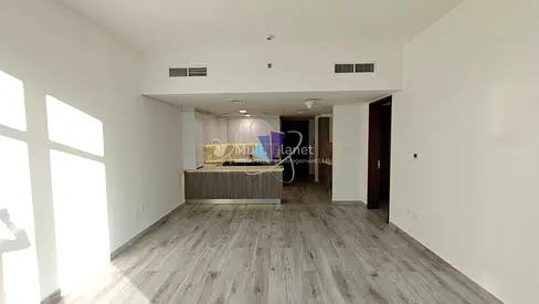 1-Bedroom Apartment | Canal View | Premium Lifestyle