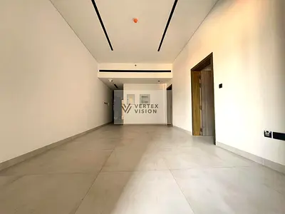 Spacious Layout | Pool View | Ready to Move