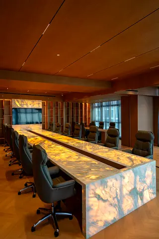 Modern And Luxurious Office Space