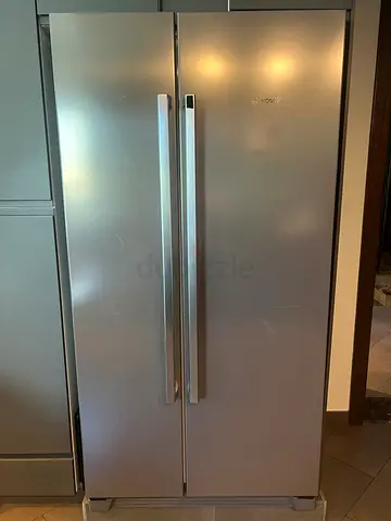 BOSCH fridge and freezer (2 doors side by side)