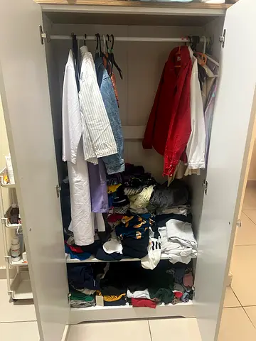Kids wardrobe