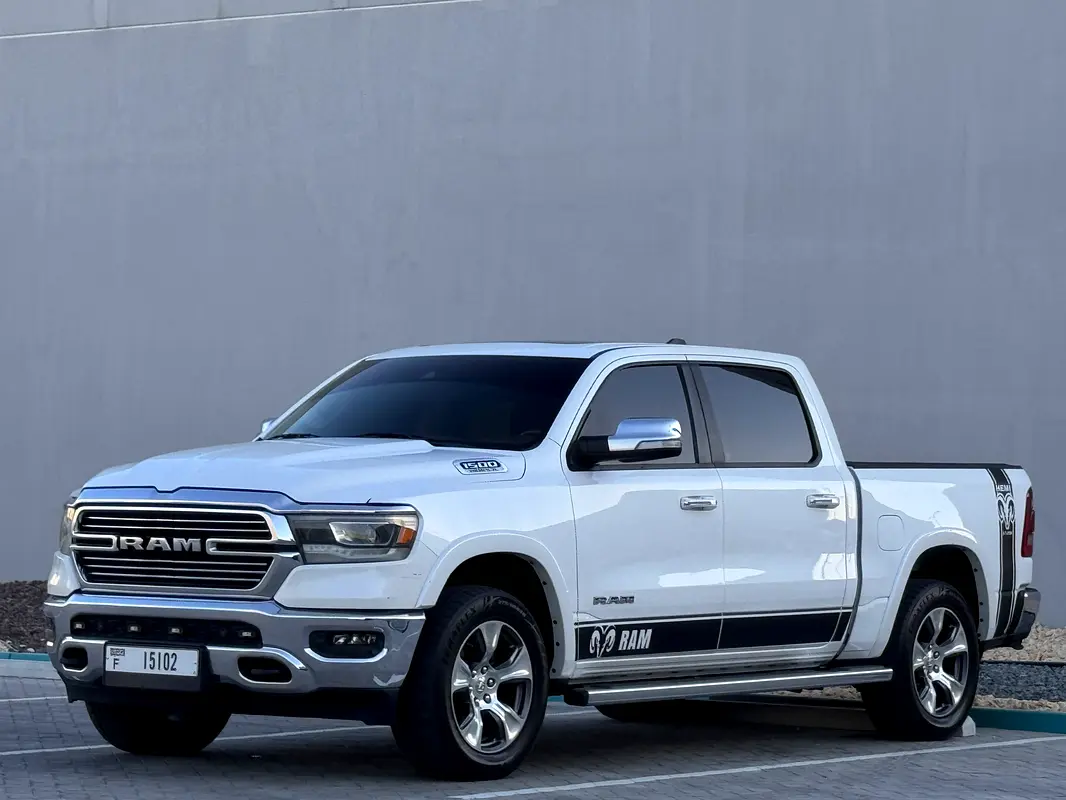 Dodge Ram 2021 — photo 1 of 18