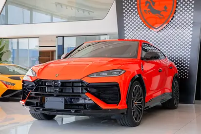 2025 Lamborghini URUS — миниатюра 3