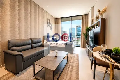 READY TO MOVE I FULLY FURNISHED I ROUNDABOUT VIEW