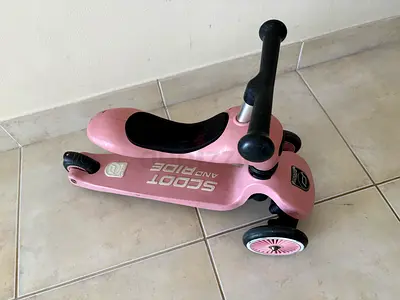Pink 3-Wheel Ride-On Scooter for Toddlers - Good Condition