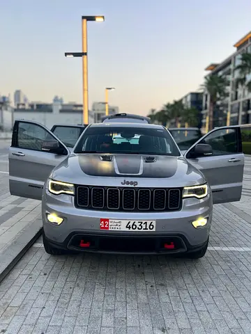 Jeep Cherokee Laredo 2017 GCC Specs