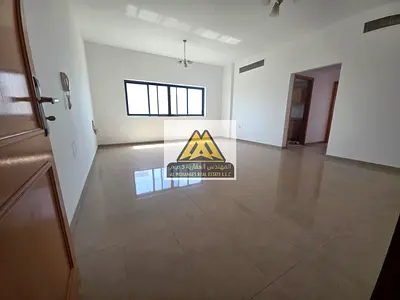 Spacious 1 Bedroom Apartment with Large Living Room in Prime Location Near University and All Services