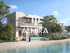 Vintage Type | Waterfront | Luxurious Living