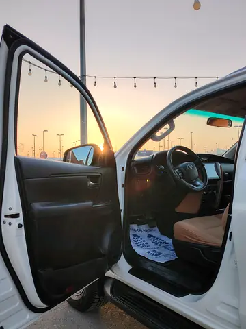 2017 Toyota FORTUNER 照片 7
