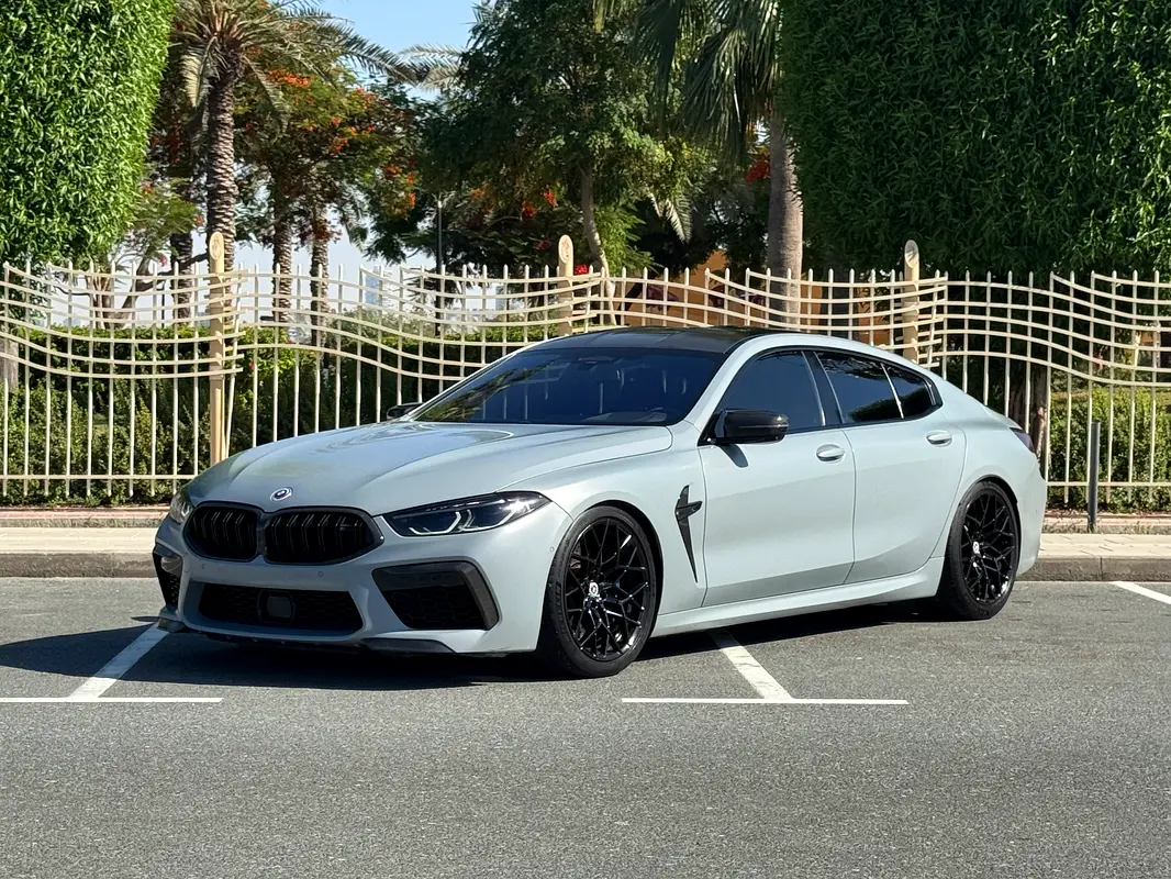 BMW M8 2023 — photo 1 of 17