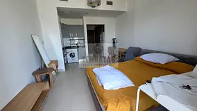 FULLY FURNISHED STUDIO WITH BALCONY | CHILLER FERR
