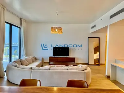 Fully Furnished Corner 3BHK + Maid | Full Sea View | Beach Access |