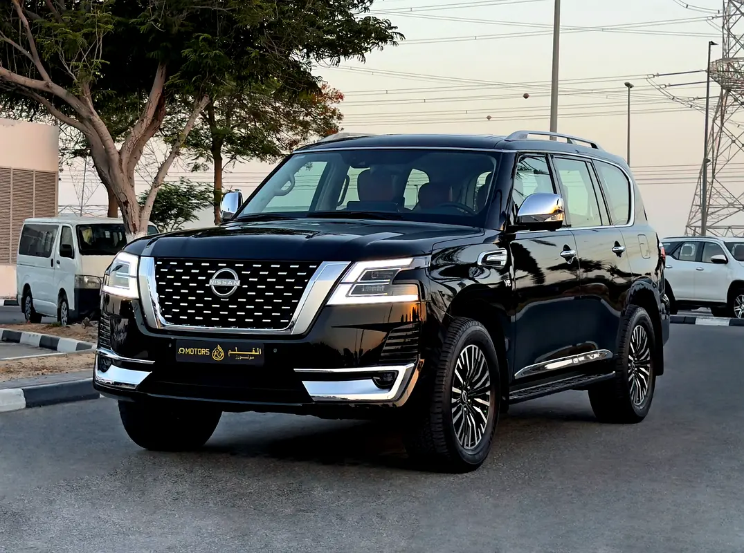 Nissan Patrol 2024 — photo 1 of 13