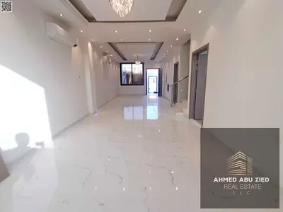 تاون هاوس جديد 3 غرف ماستر للإيجار في الزاهية عجمان | مطبخ مجهز بالكامل | فناء واسع وموقف سيارات