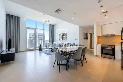 High Floor | Fully Furnish | Stunning Canal View