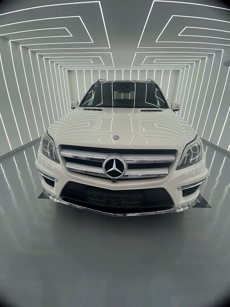 Mercedes-Benz GL-Class 2015 — photo 1 of 19