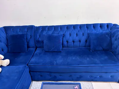 Blue Velvet L-shaped Sofa - 3 Seater Sectional with 5 cushions and table