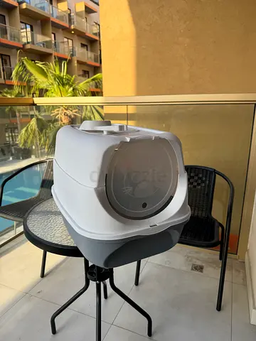 Cat Litter Box