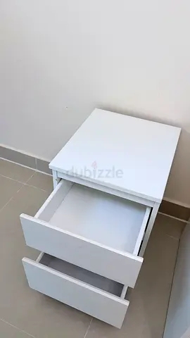 White 2-Drawer Bedside Table / Nightstand - Good Condition