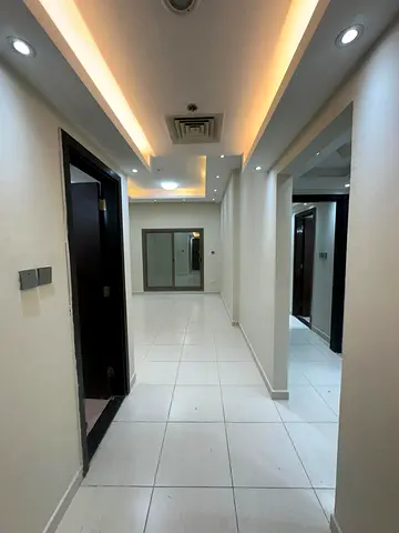 1BHK FOR RENT IN PARADISE LAKE TOWER B6