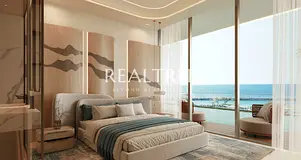 Luxurious Seafront 2BR | Attractive PP | Capital Appreciation
