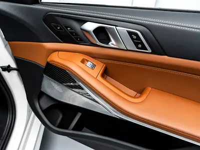2024 BMW X7 thumbnail 17