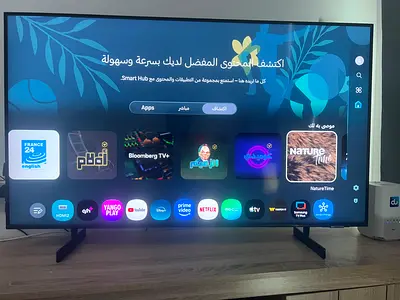 Samsung LED TV (Back Panel) — very Good Working Condition+ table