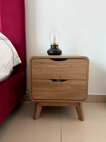 2 Nordica 2-drawers Nightstands