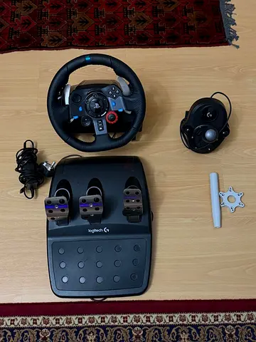 Logitech G29 Racing Wheel with Pedals and Shifter - Good Condition