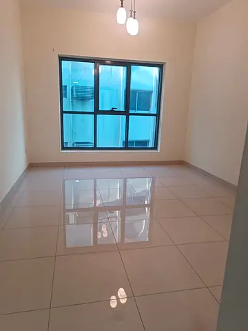 3BHK WITH FACILITIES IN BUR DUBAI
