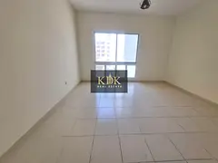 1BR Apartment + Store | pool View | 12 Cheques