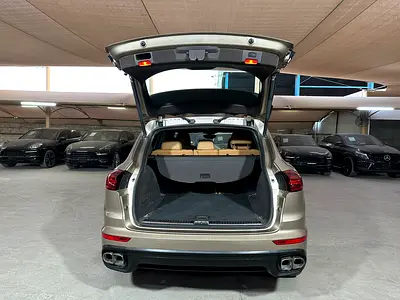 صورة مصغرة 11 لـ 2015 Porsche CAYENNE