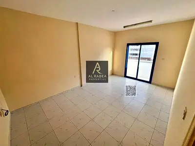 موقع مميز-جاهز للسكن-بلكونه-تكيف مركزي
