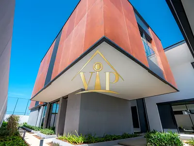 Hot Deal, Next to Corner, Prime Location, Luxurious Amenities, Near the Community Club & Kids Playing Area.
