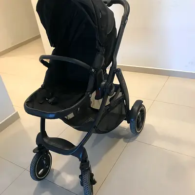 Graco Black Reversible Seat Stroller