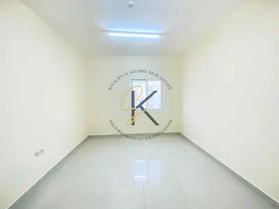 Lavish 1 BHK | With Split AC | With Balcony | Full Family Building |
