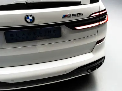 2024 BMW X7 thumbnail 5