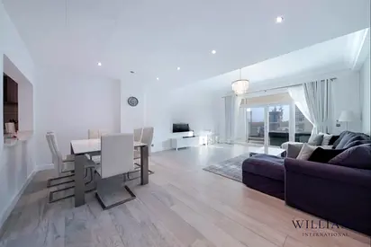 Fully Upgraded | Park Side | Beach Access