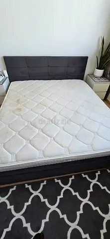 Mattress queen size for sale