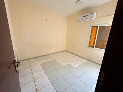 Air conditioning | Excellent space | Prime location | Lowest price | Flexible payment options | All services nearby | Second row from the Corniche
