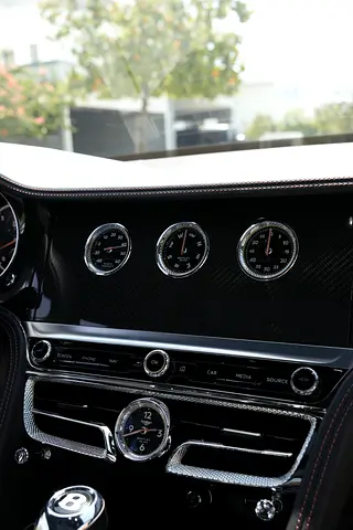 2022 Bentley FLYING SPUR 缩略图 12