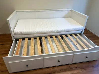 White Wooden Daybed with Trundle, mattress and Storage Drawers