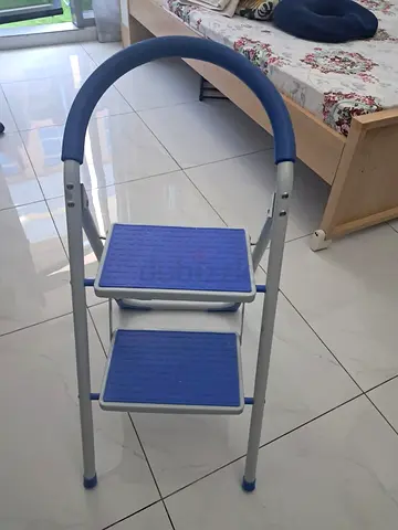 Folding 2-step Stool / Step Ladder - Blue