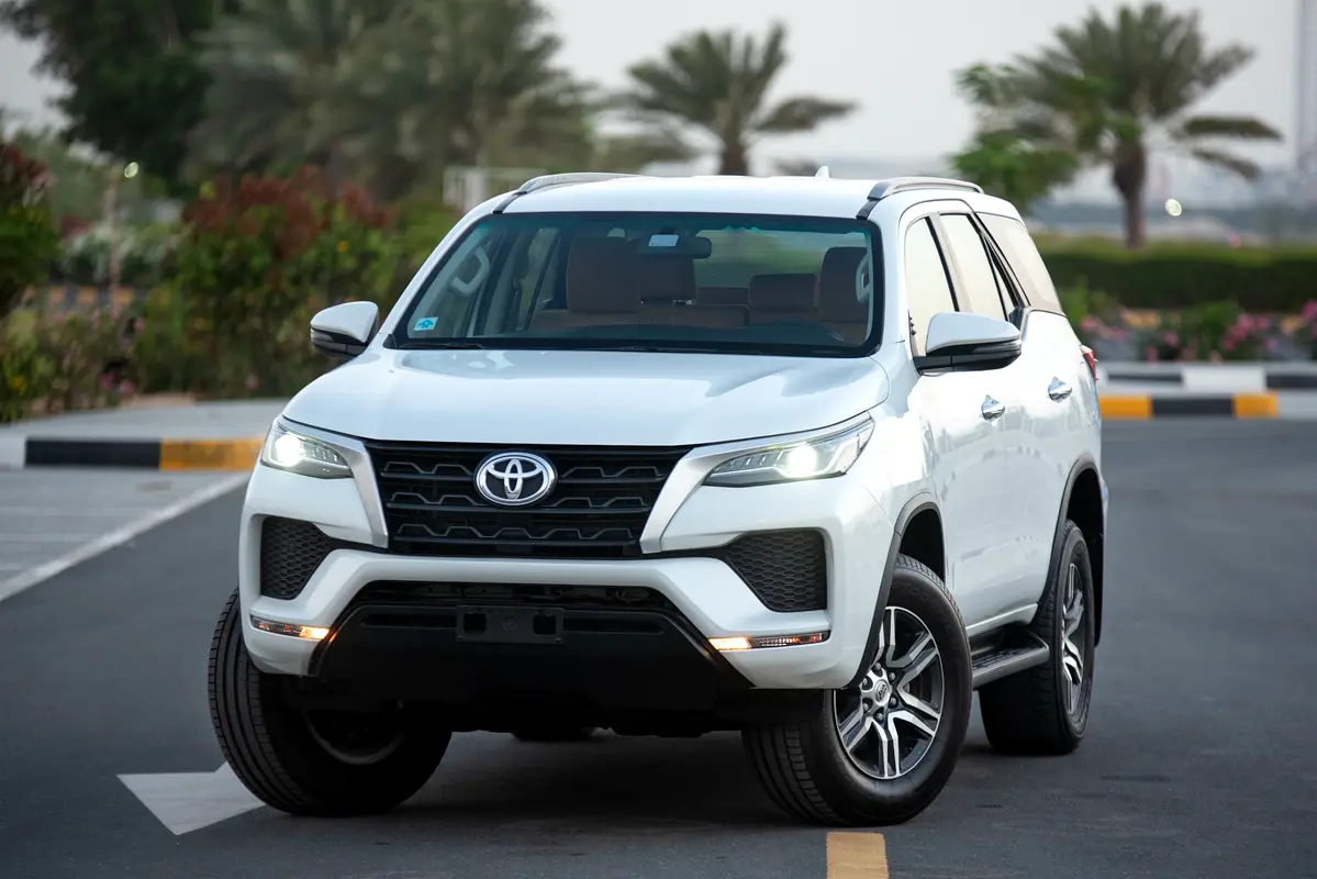 Toyota Fortuner 2023