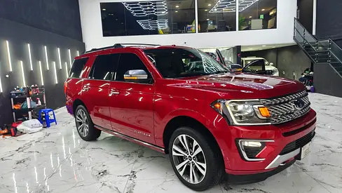 Ford Expedition Platinum GCC FSH Direct Owner