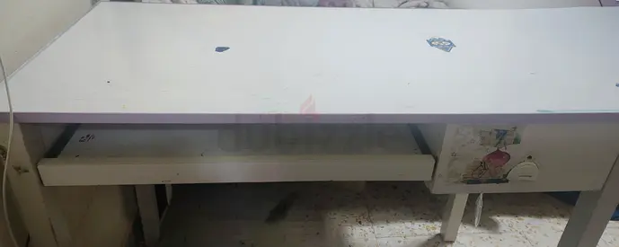White Study Table with Drawer and Keyboard Tray