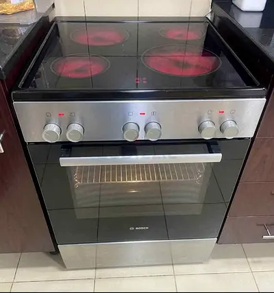 Bosch Electric Ceramic Hob with Built-in Oven - Good Working Condition