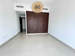 Spacious 2bhk for rent 96k only in 4chqs near metro station