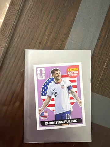 Christian Pulisic Soccer Trading Card (USA) - Single Card in Sleeve. Rare regular extra sticker