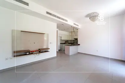 Exclusive | 4 Bed Villa | Corner Unit | Huge Plot